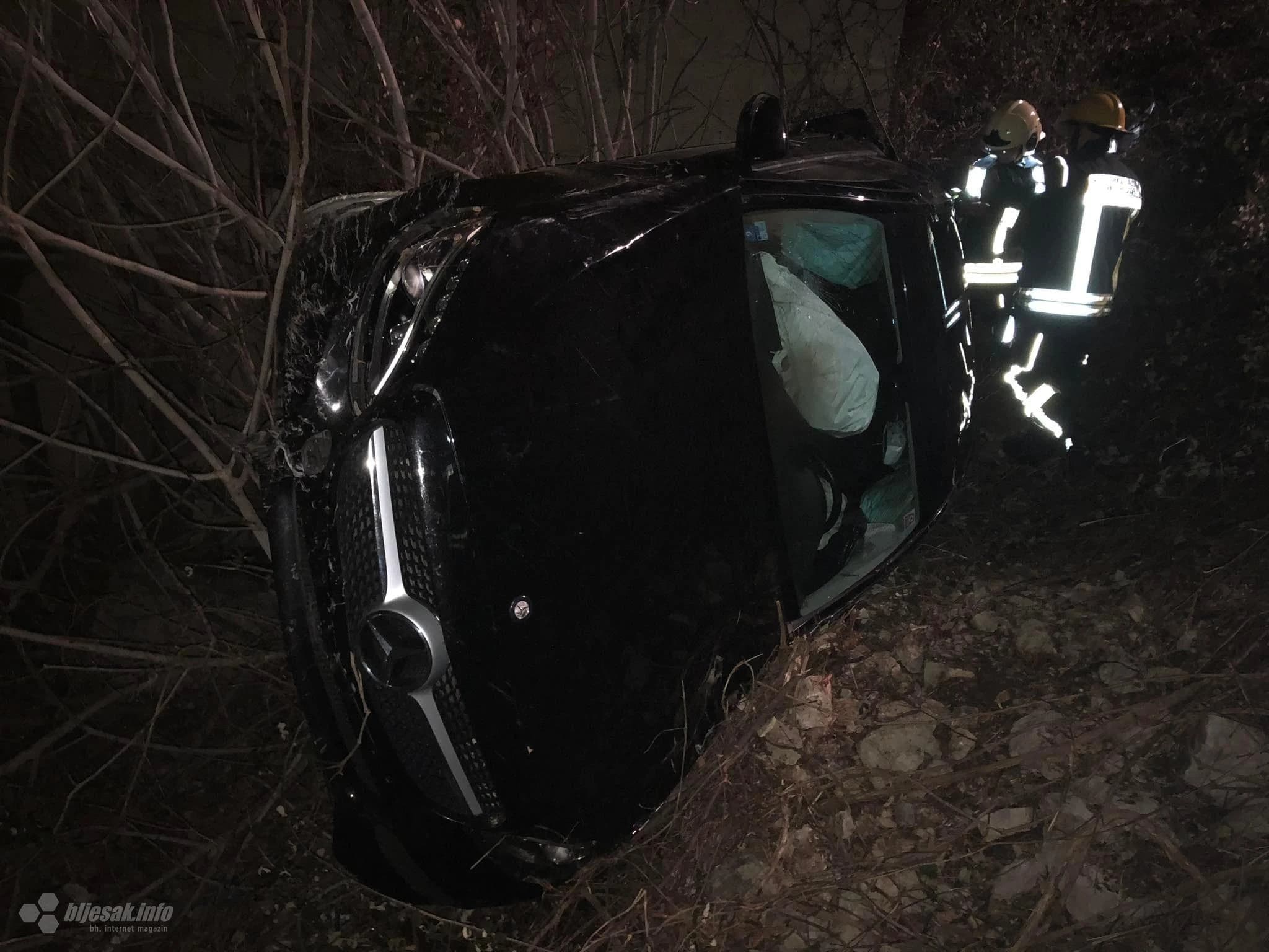 Žovnica: Automobil sletio u provaliju