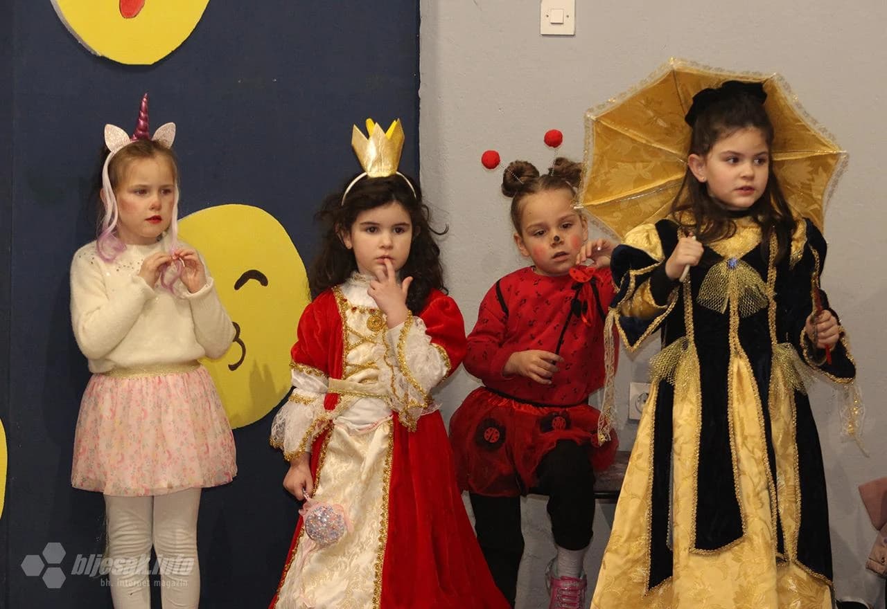 Čapljina: Male maškare spalile Jedinicu