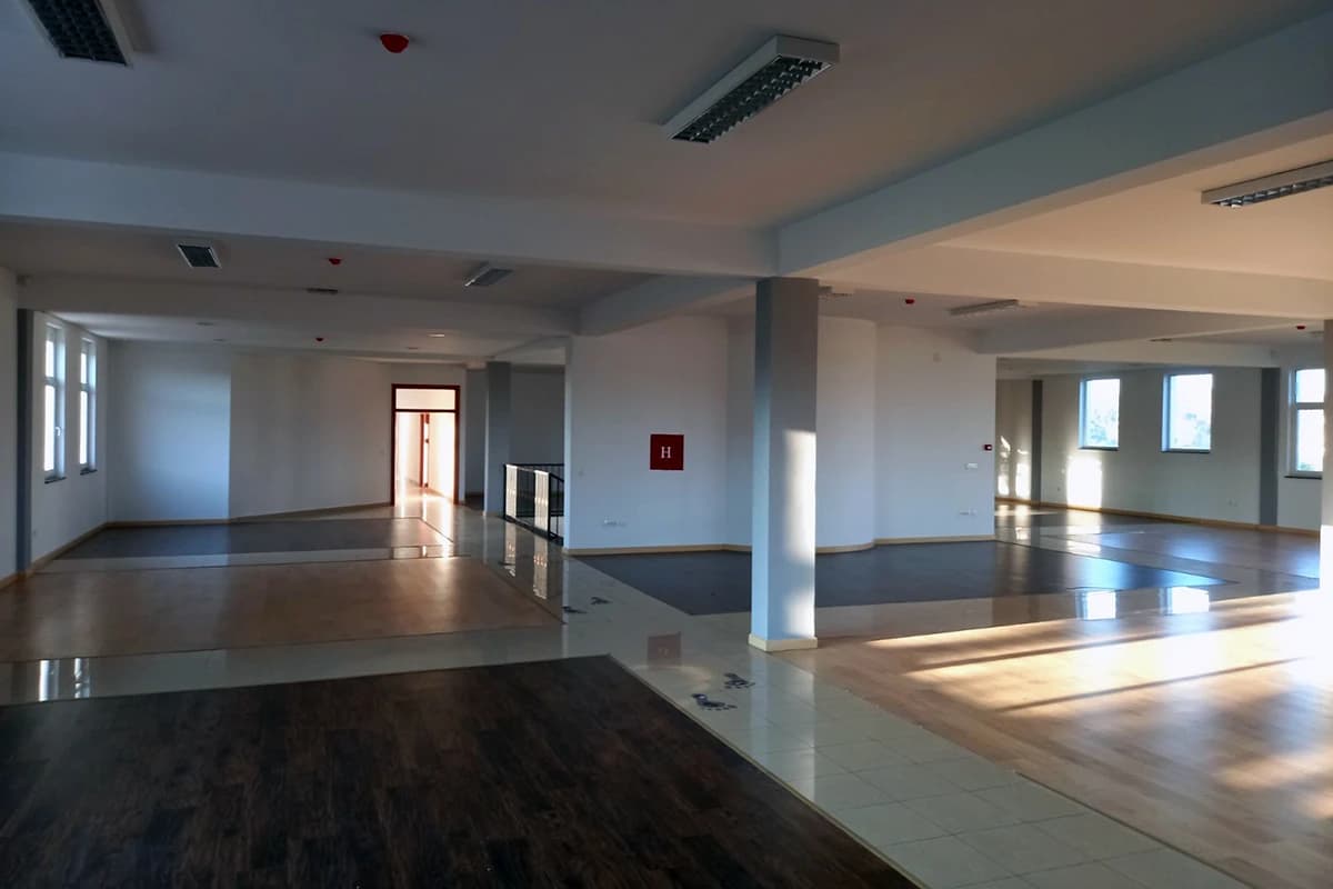 Poslovno-skladišni objekt u naselju Cerno, općina Ljubuški