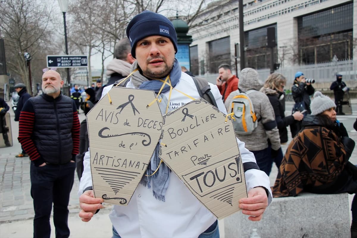 Francuski pekari prosvjedovali u centru Pariza, traže ograničenje rasta cijena energije