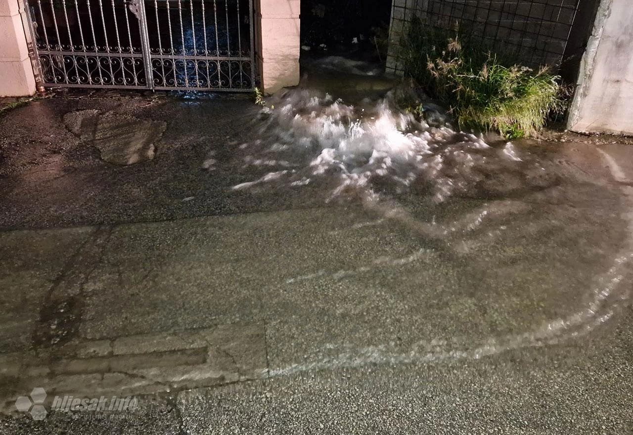 Izlila se Radobolja nadomak Starog grada