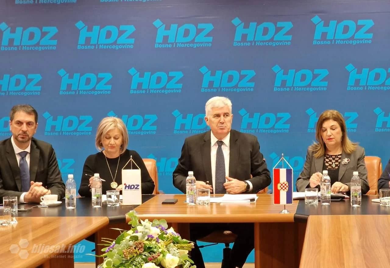 Proširena sjednica HDZ-a BiH u Mostaru