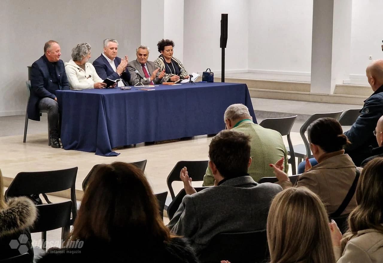 Ilko Barbarić predstavio svoj književni prvijenac