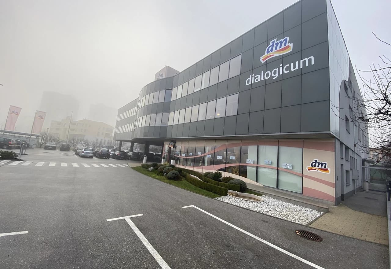 Za kraj godine dm u znaku dijaloga