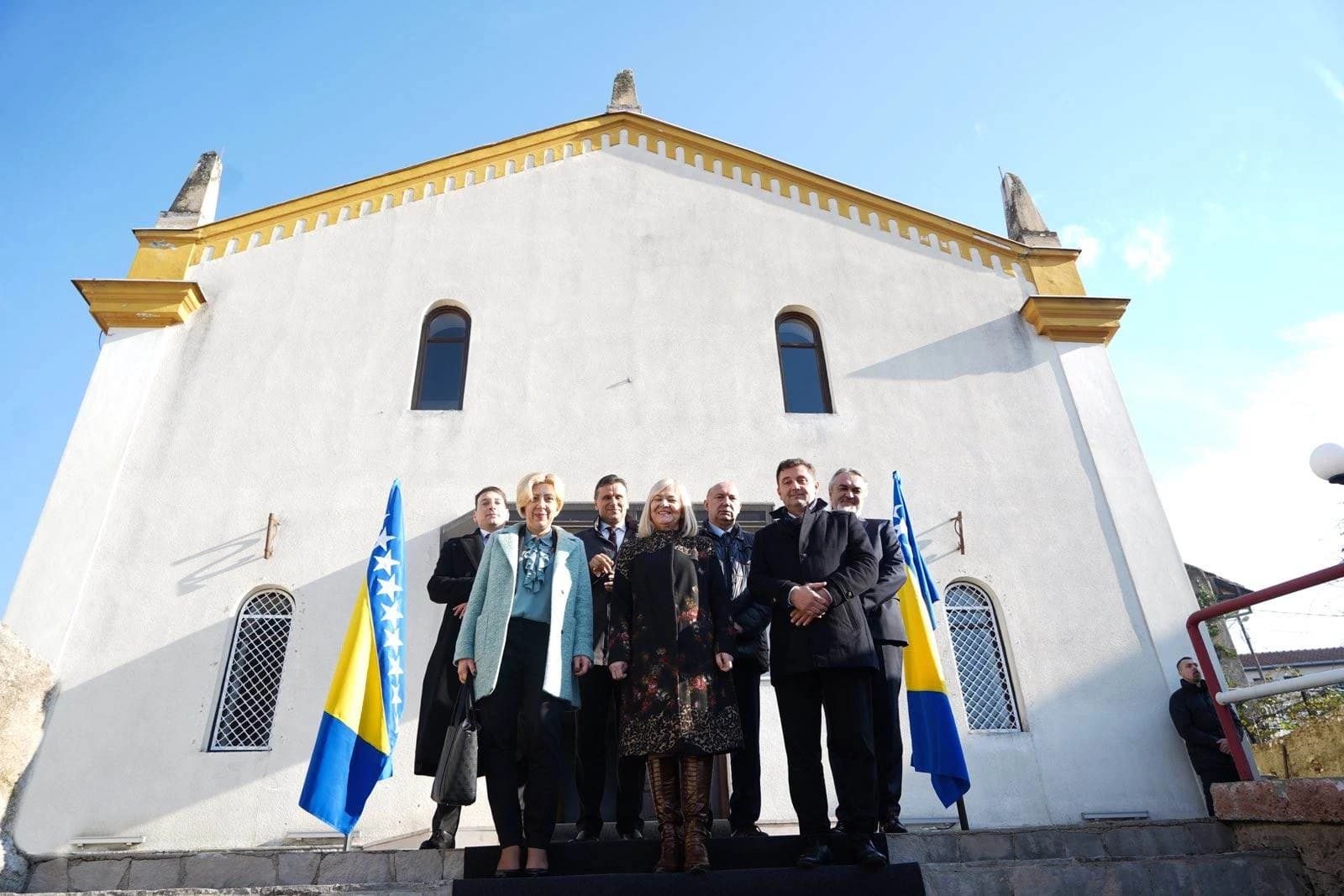 Delegacija Vlade FBiH posjetila nekadašnju sinagogu u Mostaru