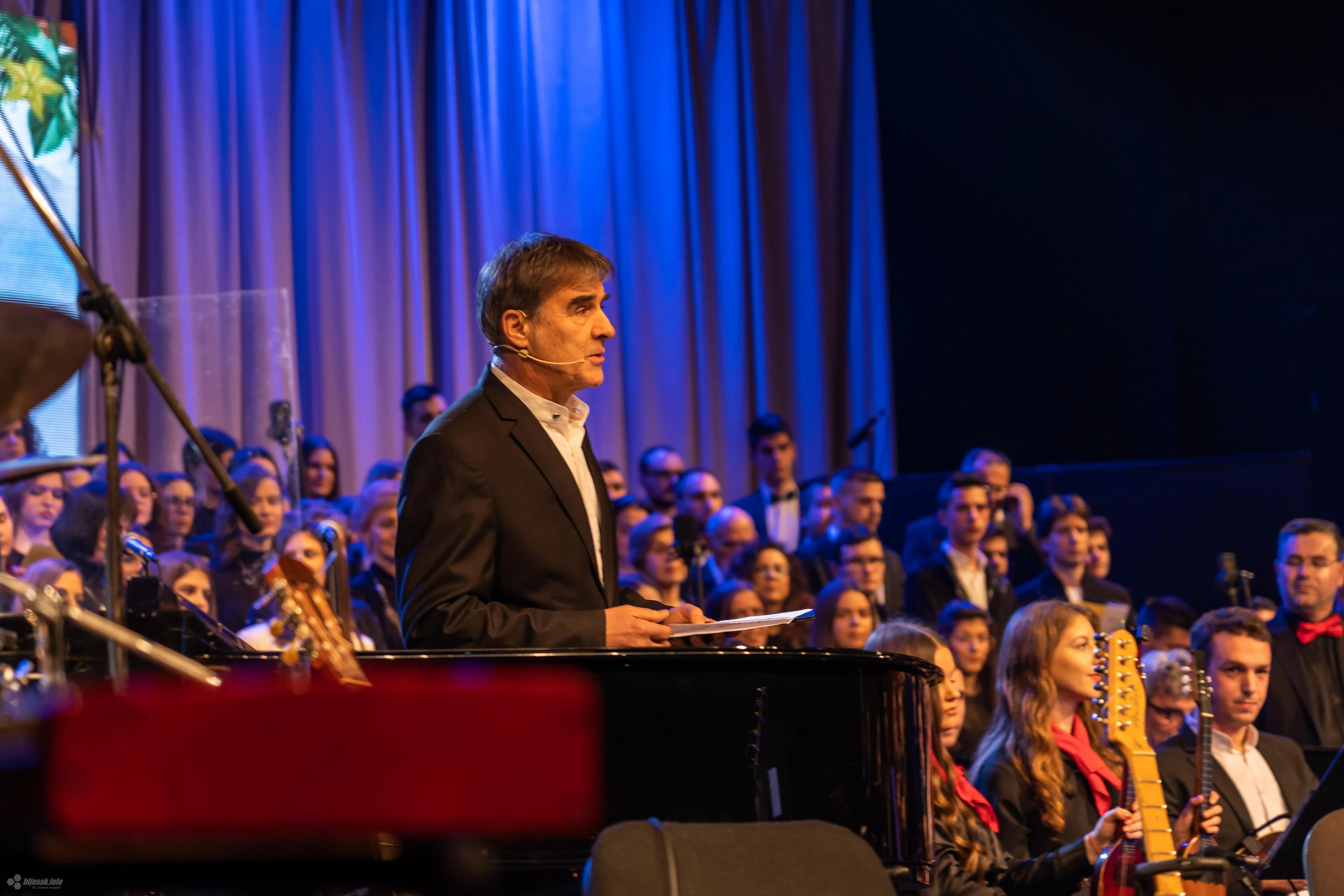 Tradicionalni božićni koncert: Na dobro vam došao Božić i sveto porođenje Isusovo