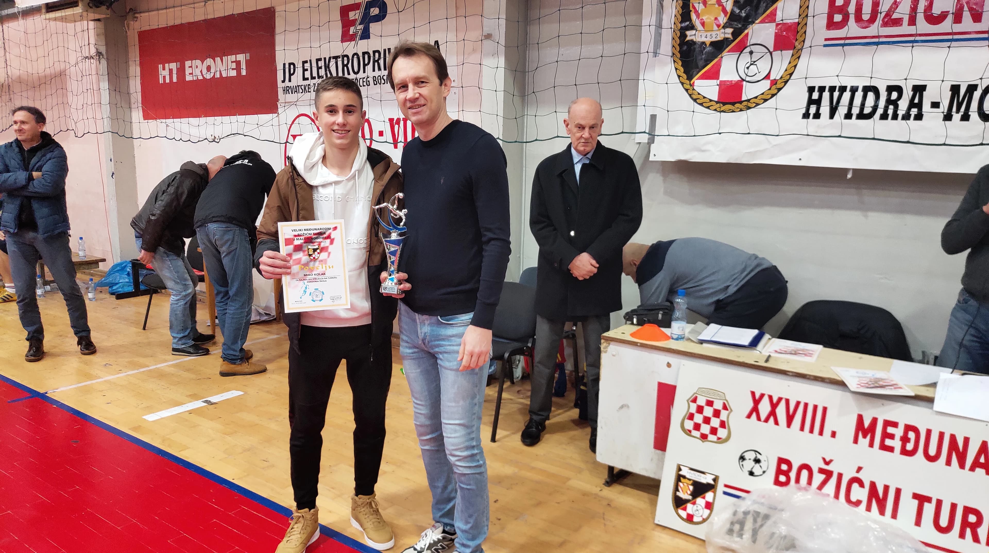 Najbolji strijelac na turniru – Miro Kolak (OŠ Marin Držić)