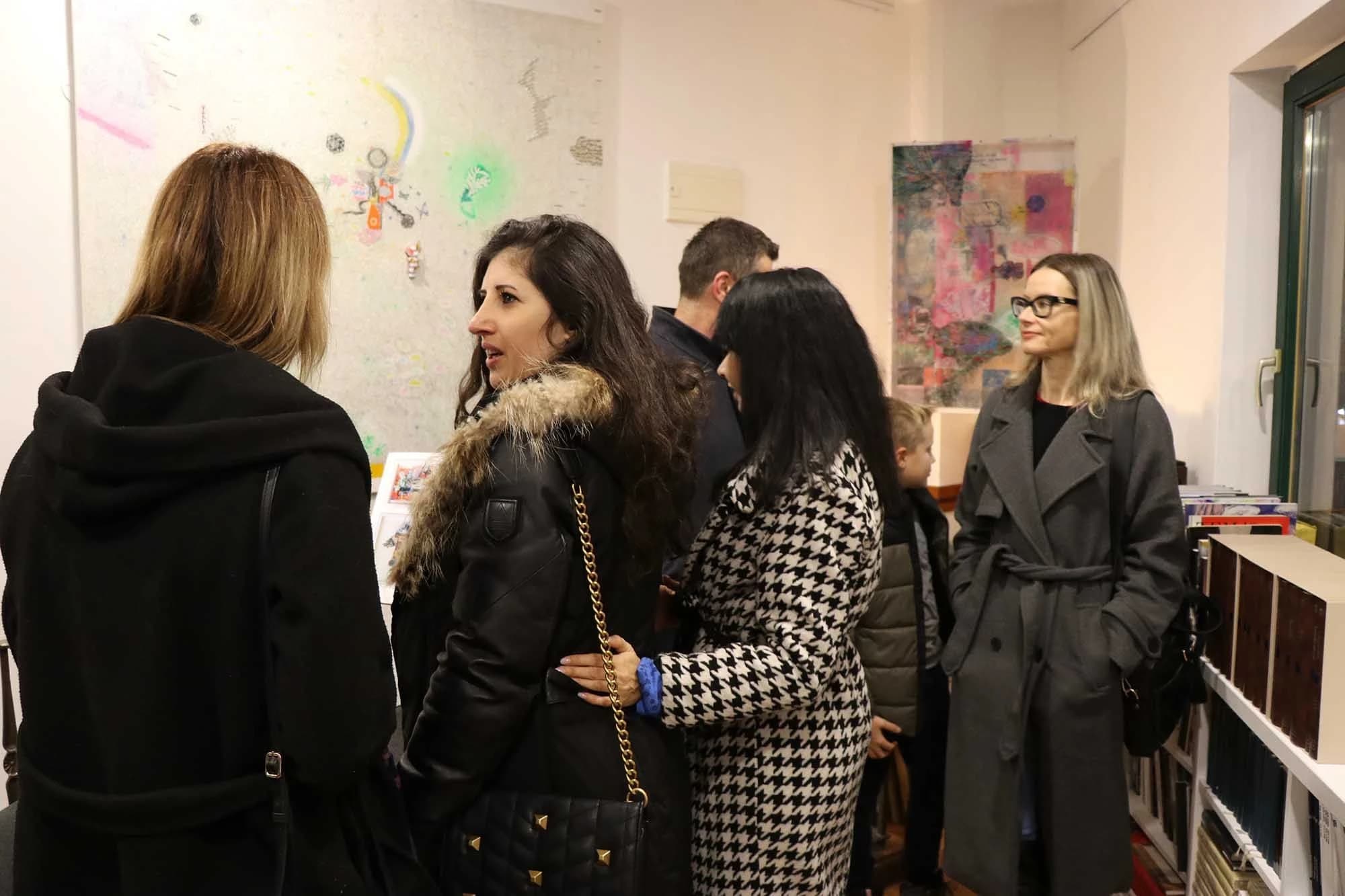 Vladimir Mićković u Mostaru se predstavio izložbom Ples trgovaca slasticama, amajlijama i začinima