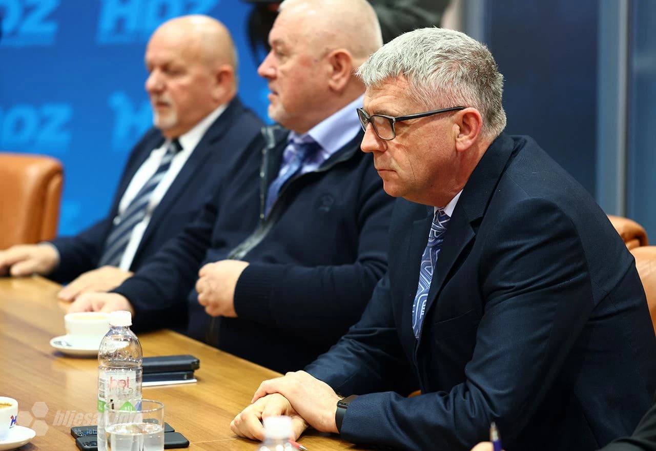 Sjednica Predsjedništva HDZ-a u Mostaru 