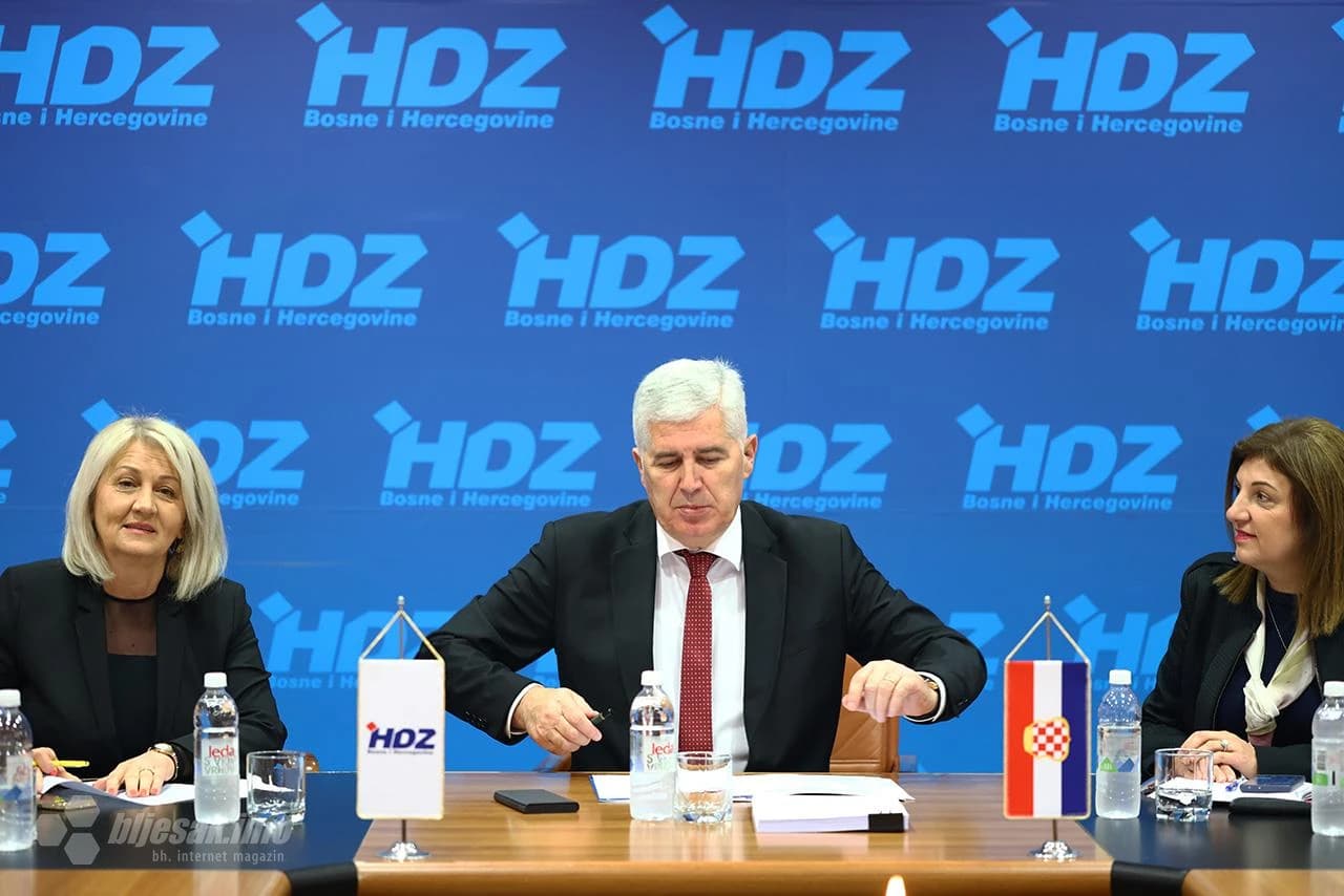 Sjednica Predsjedništva HDZ-a u Mostaru 