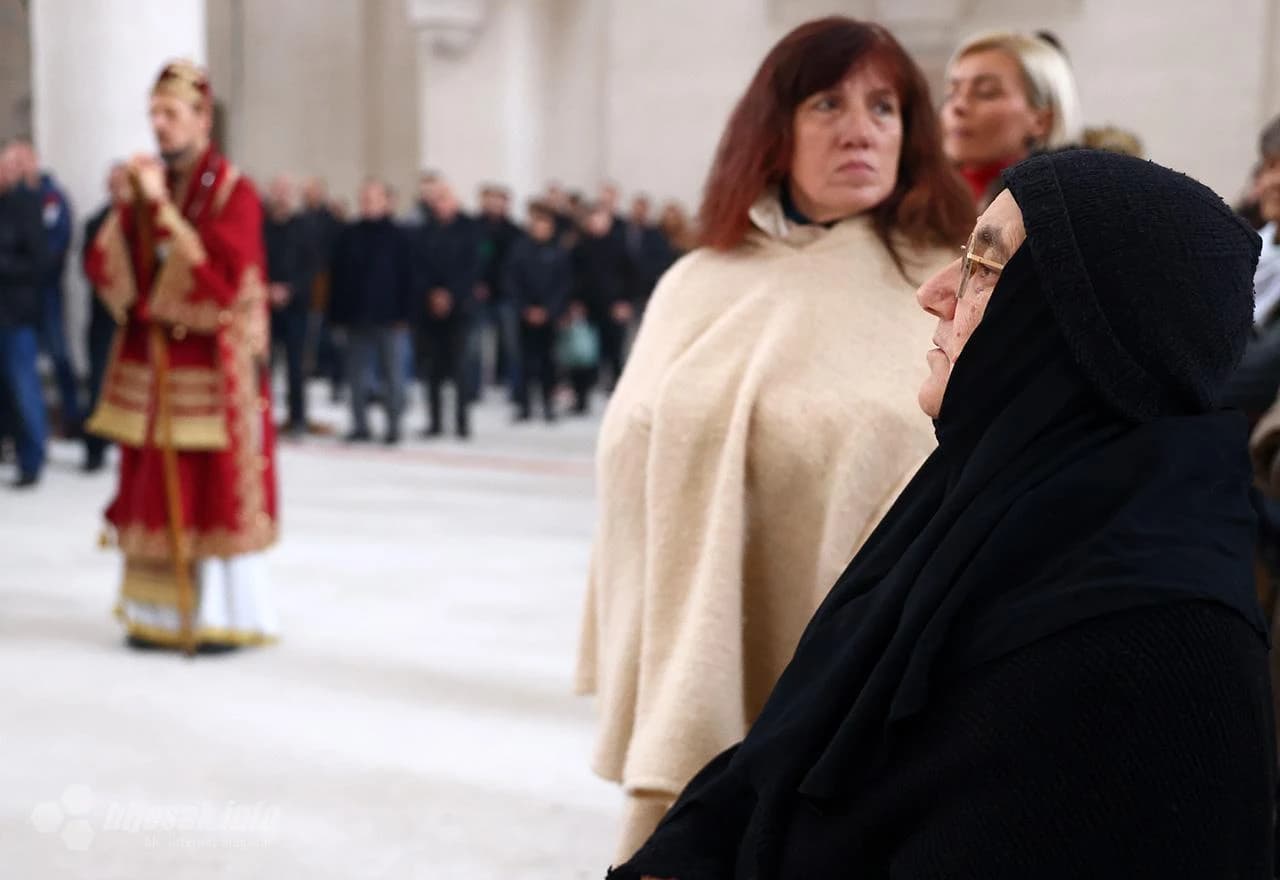 Vladika Dimitrije služio svetu arhijerejsku liturgiju u Sabornoj crkvi Svete Trojice u Mostaru 