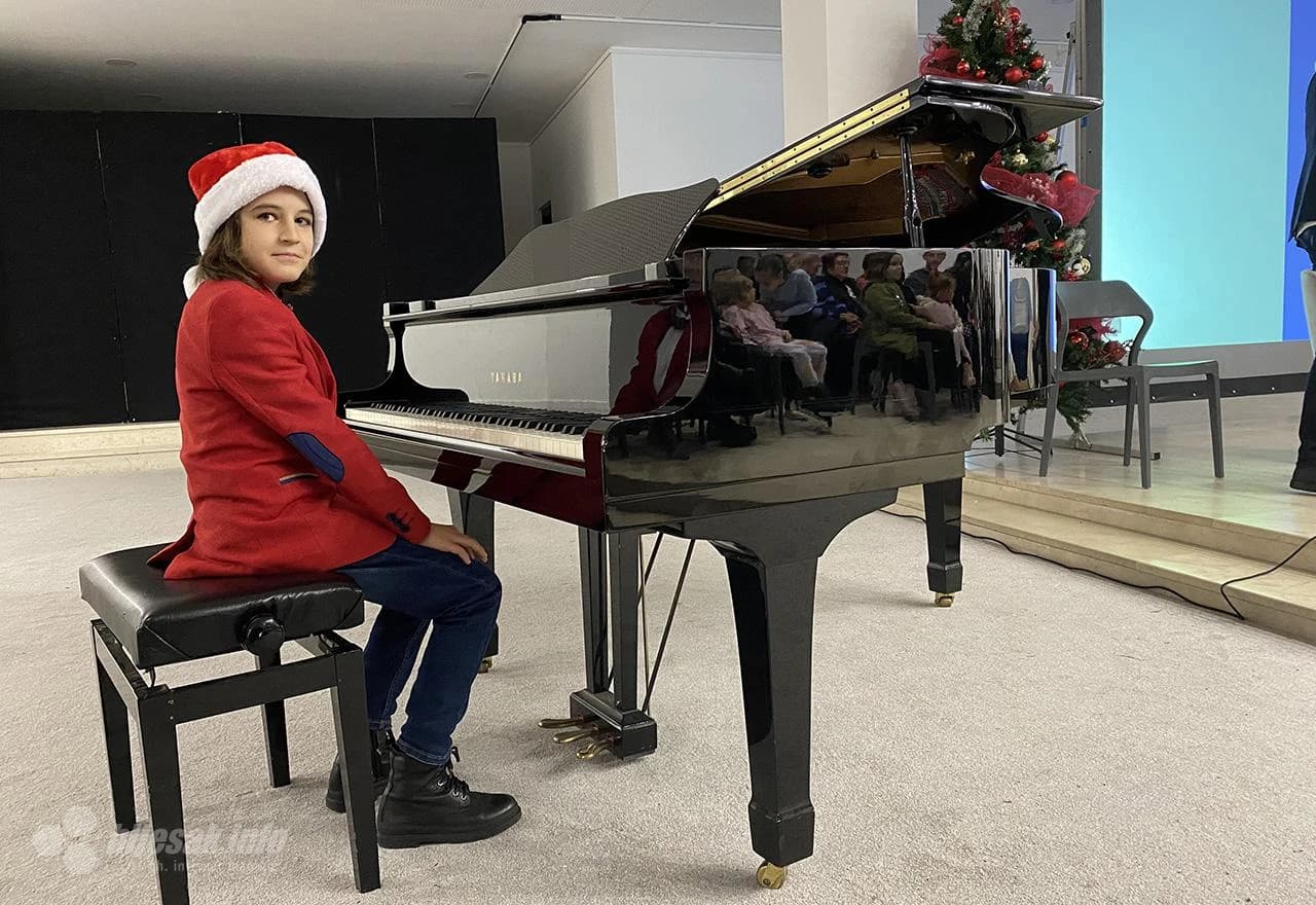 Predstavljanje knjige/slikovnice Nuns i Tams - Božićna priča