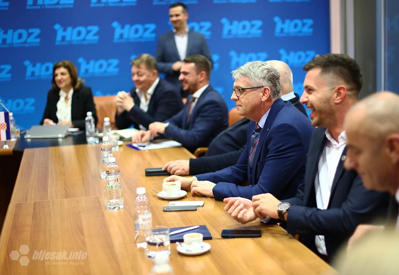Sjednica Predsjedništva HDZ-a BiH u Mostaru 