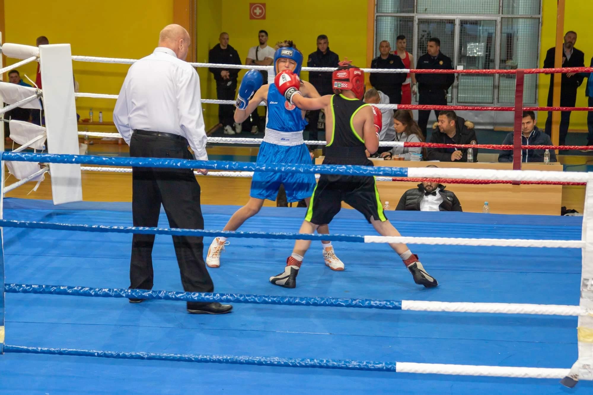 Bokserski turnir u Mostaru 