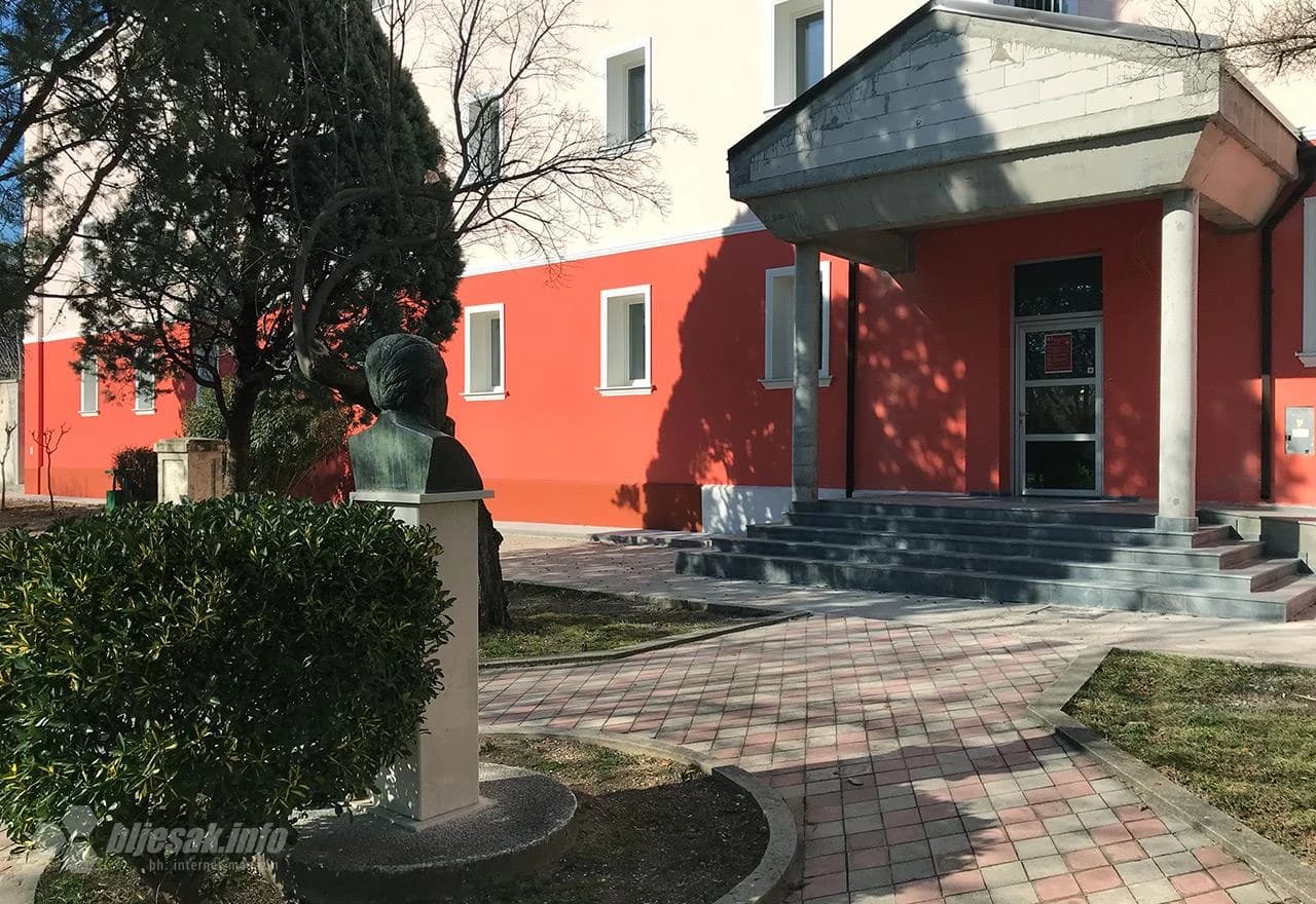 Rektorat Univerziteta Džemal Bijedić