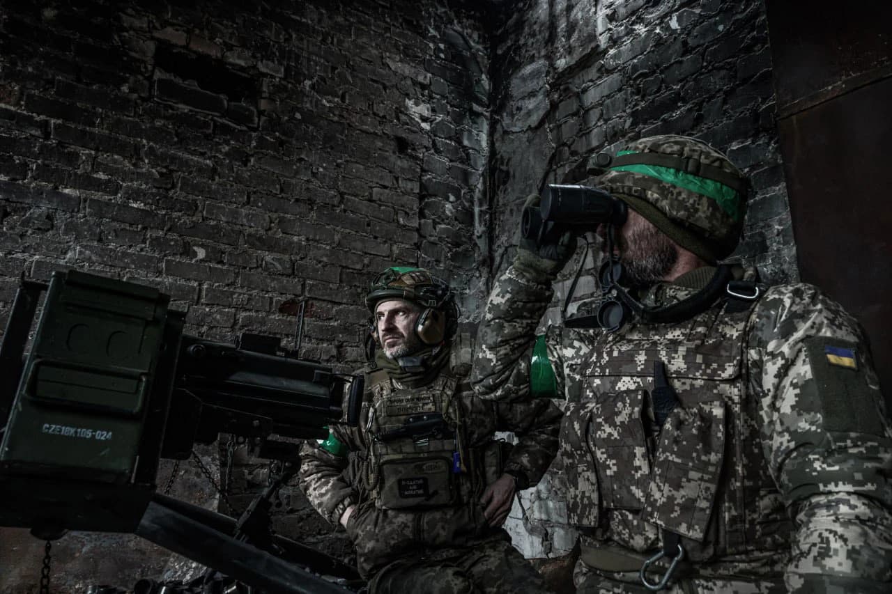 Bitka za Bahmut/Vojska/Ilustracija