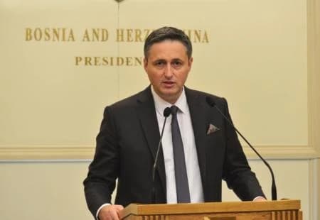 Denis Bećirović