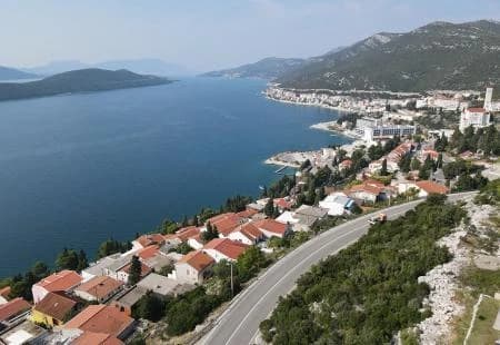 Neum