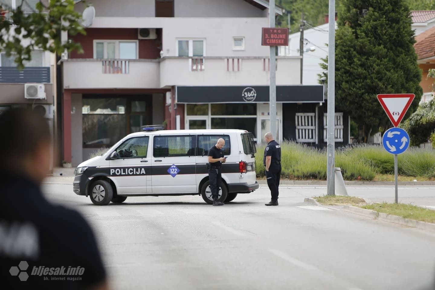 Pucnjava u Dubrovačkoj ulici u Mostaru