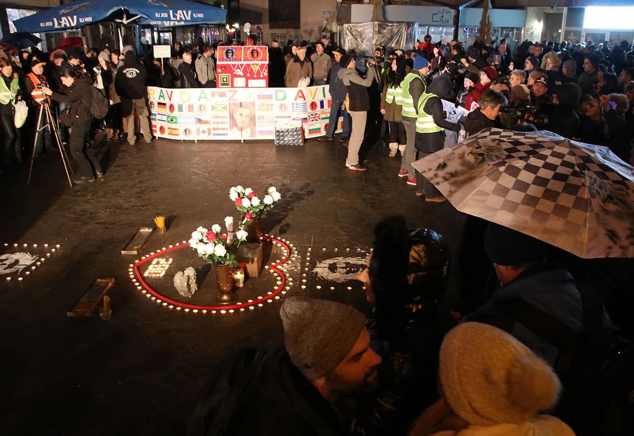 Više tisuća građana okupljeno na skupu ''Pravda za Davida''