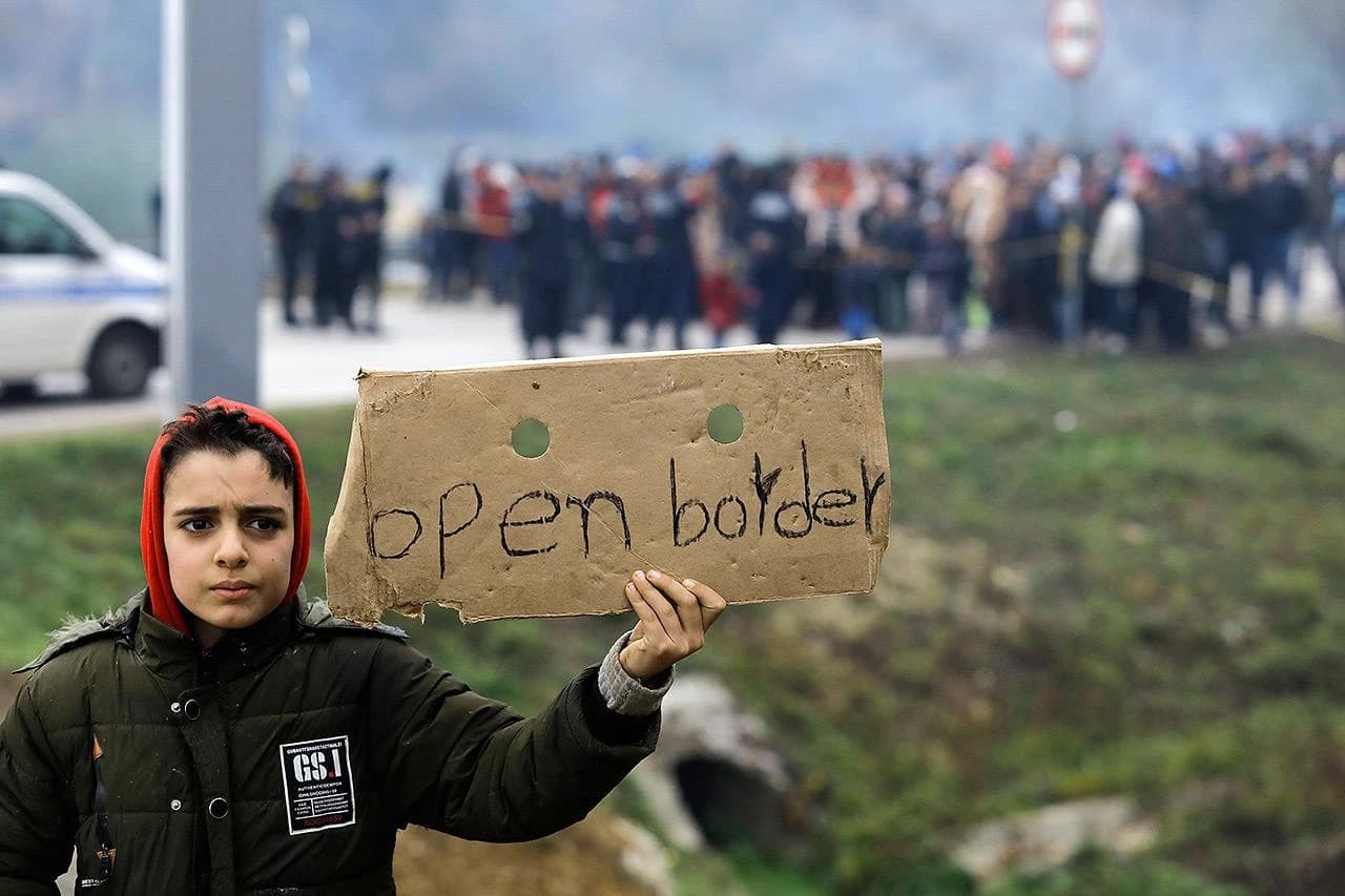 Migranti traže otvaranje granice
