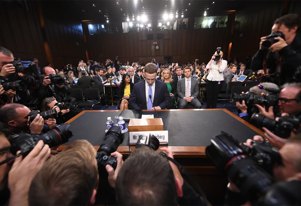Zuckerberg na početku svjedočenja