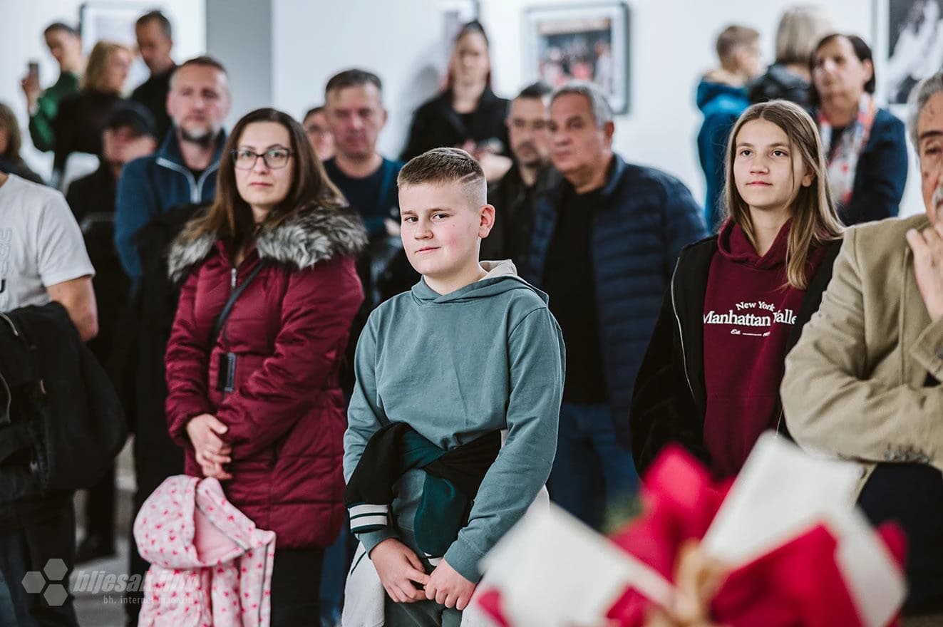 Otvaranje 1. klupske izložbe Foto kluba Mostar 