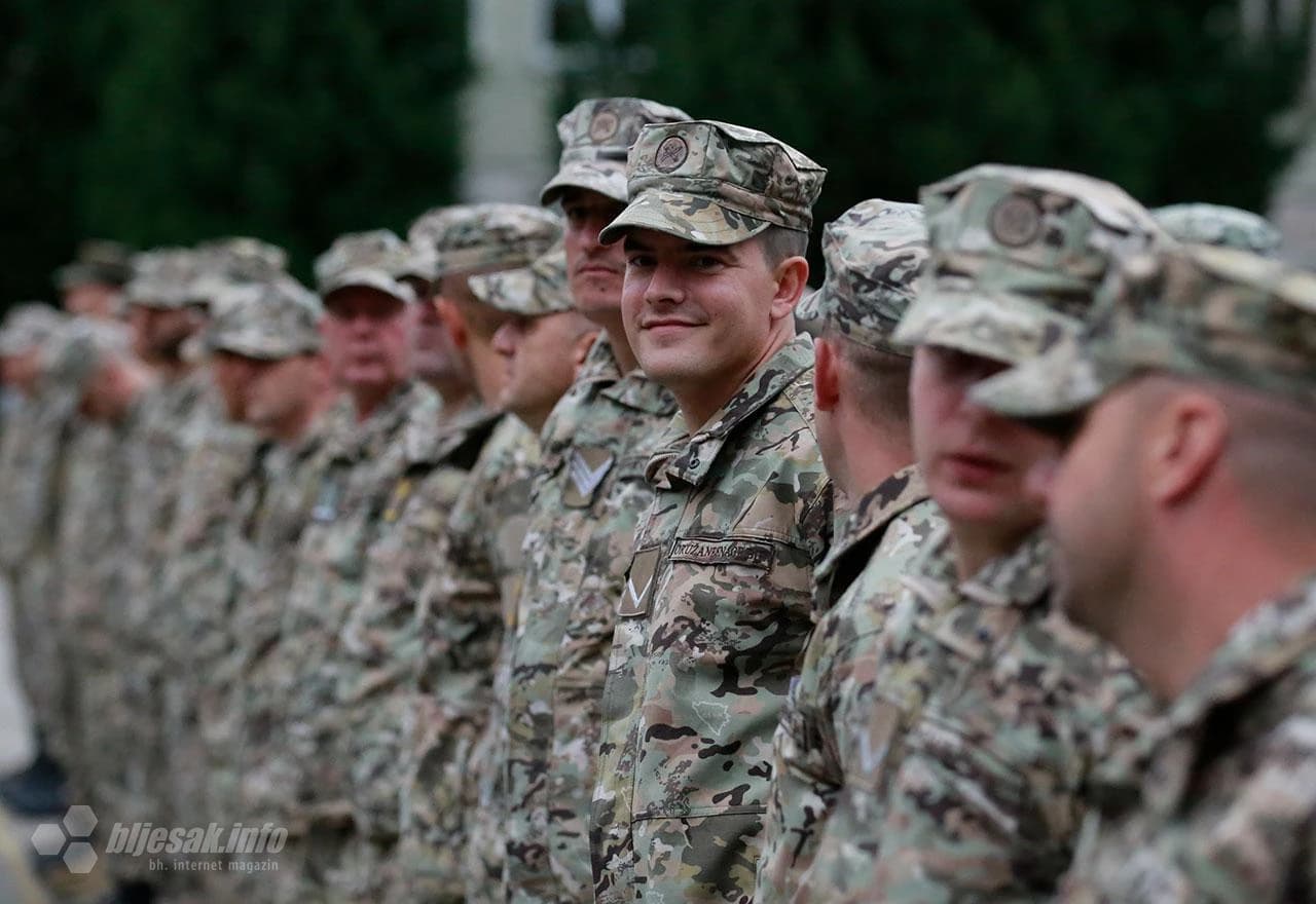 Dan otvorenih vrata u vojarni kod Mostara: Pogledajte što su sve pokazale Oružane snage BiH