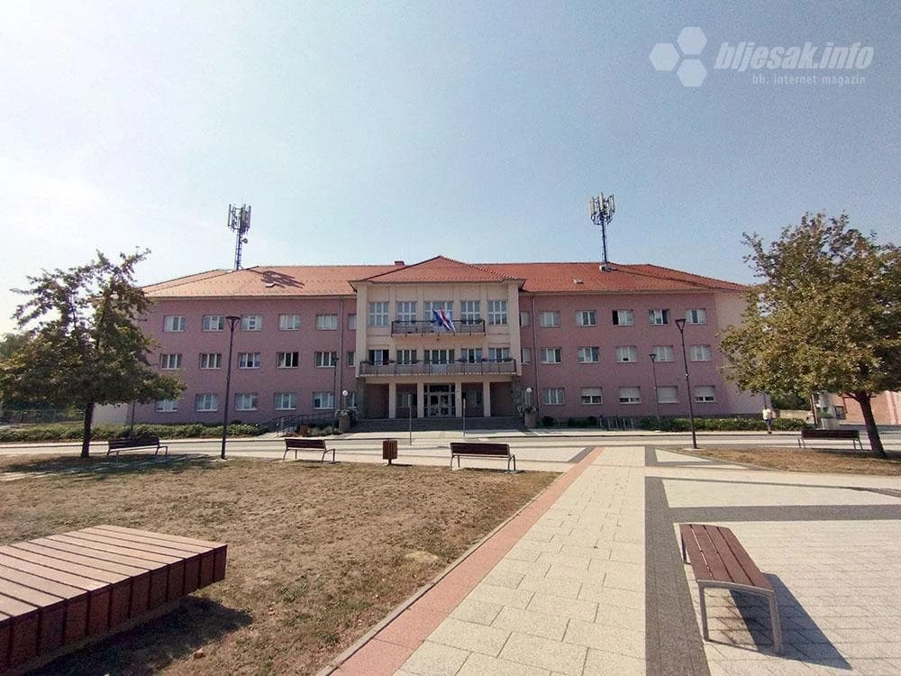 Zgrada gradske uprave