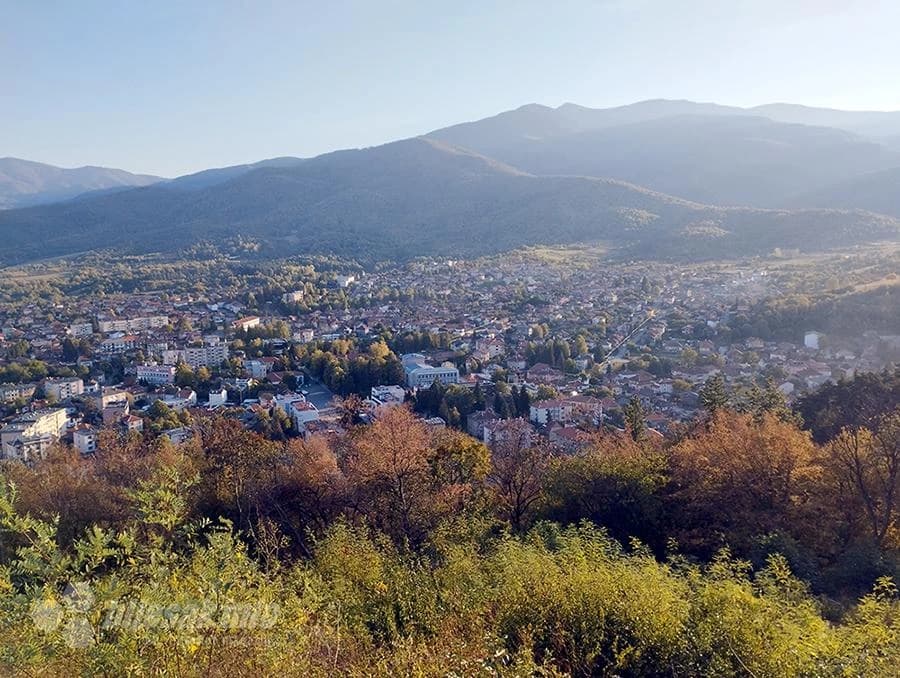Pogled na grad s antičke utvrde