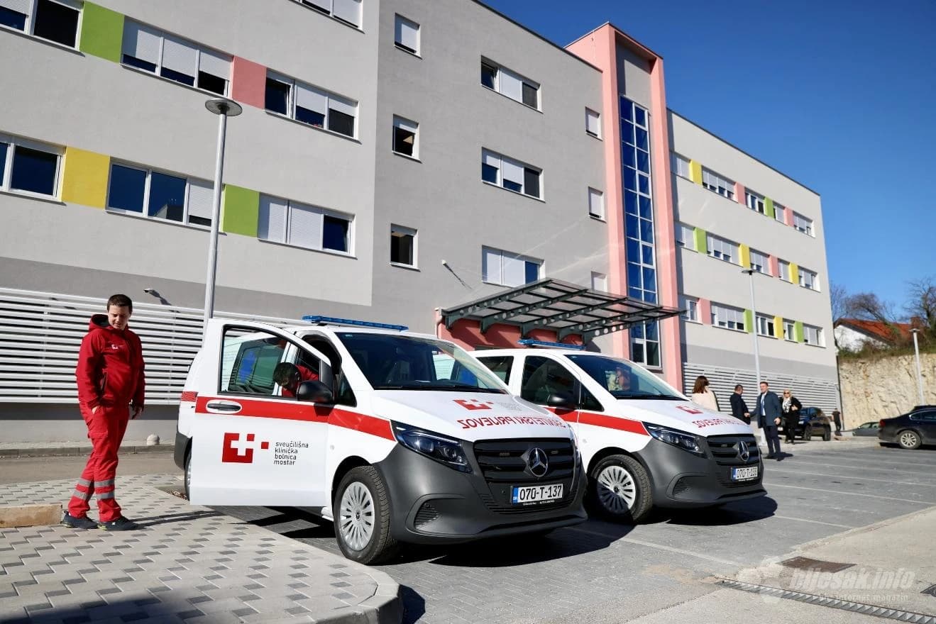 Vlada RH donirala dva vozila bolnici u Mostaru