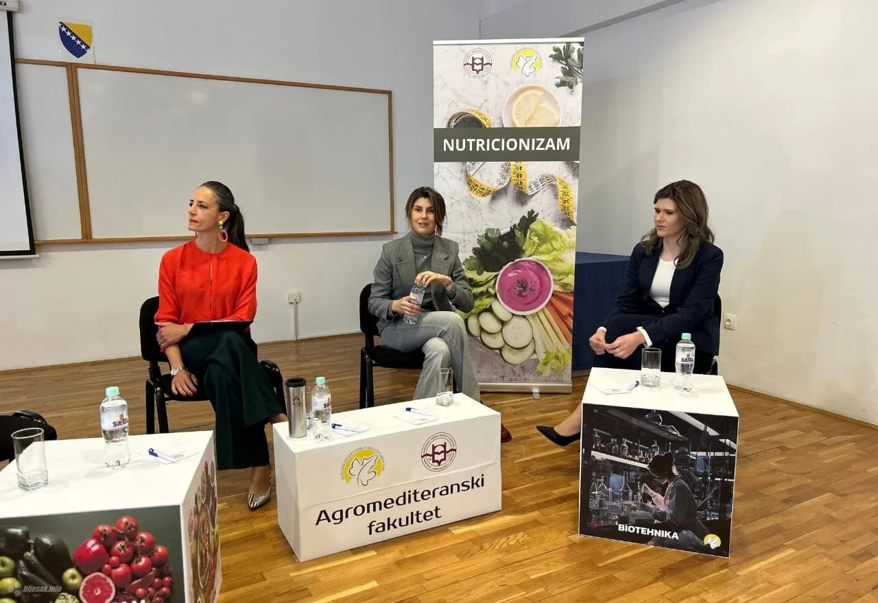 Tribina pod nazivom "Prehrambene navike srednjoškolaca"