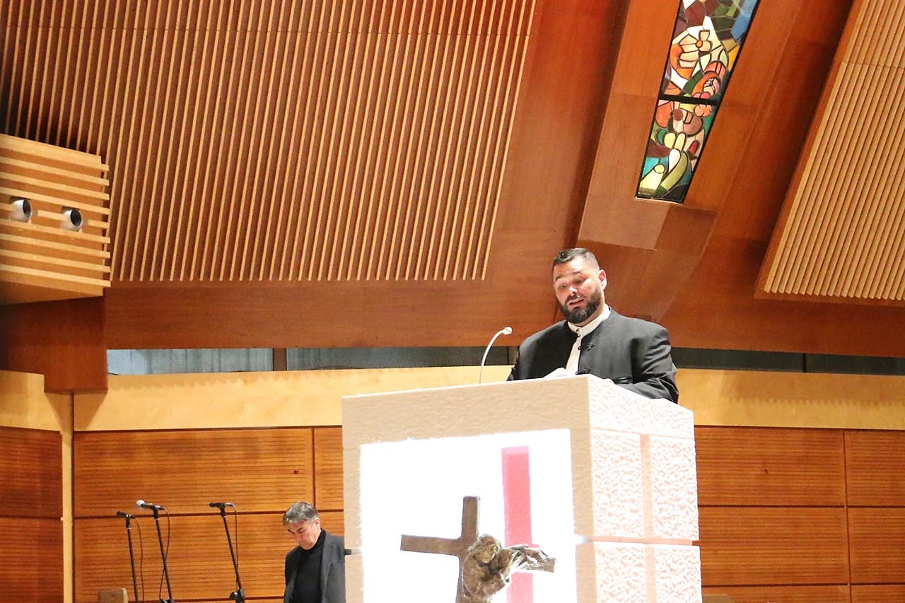 U Katedrali održan koncert hvarskih korizmenih napjeva