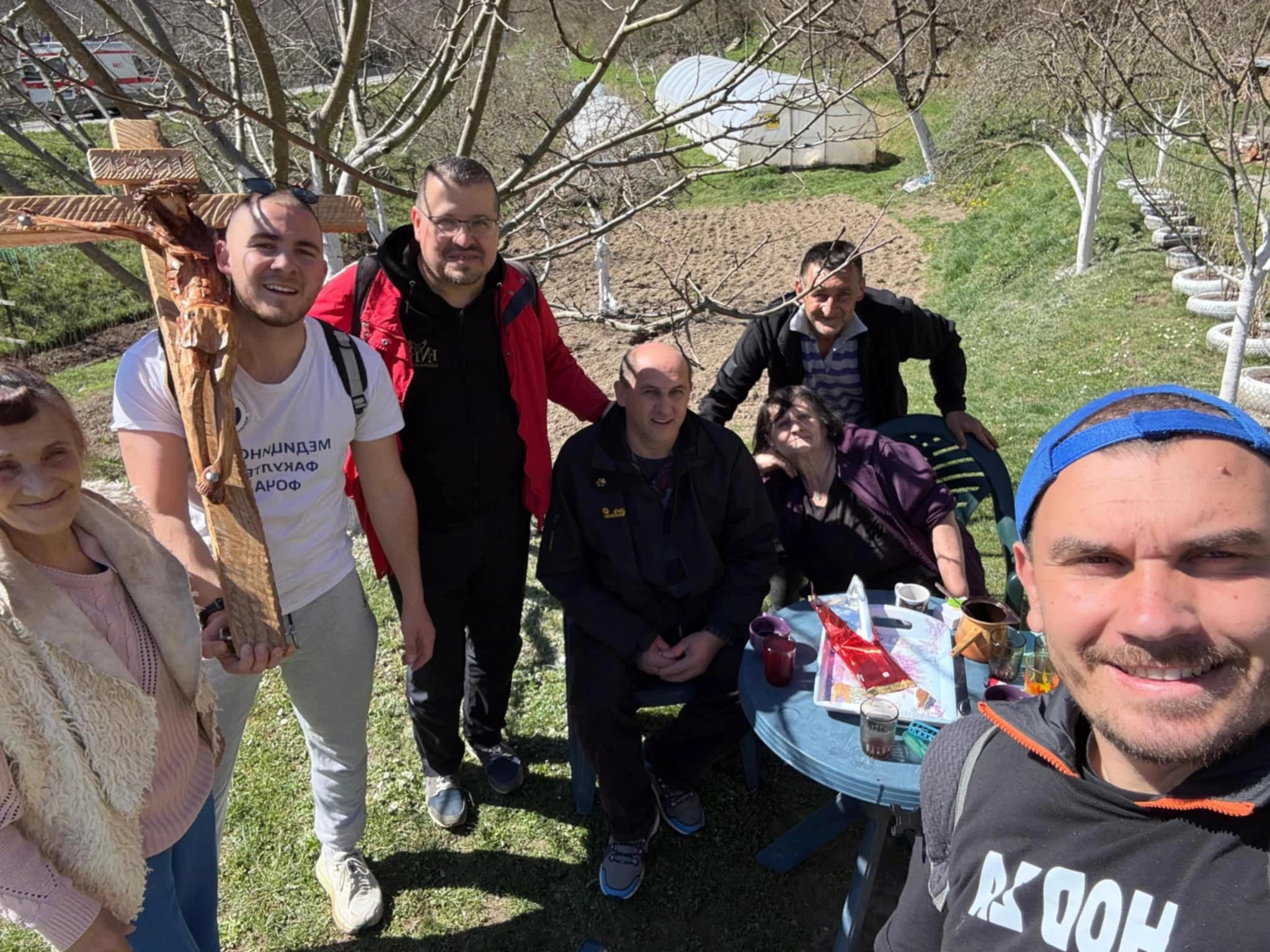 gostoprimstvo-ljudi-ga-iznenadilo