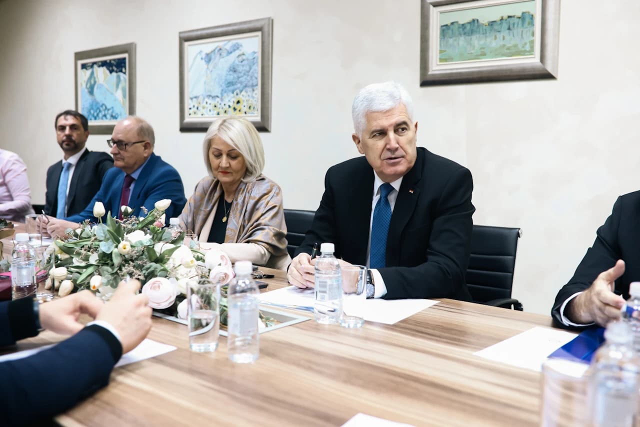 Sjednica Predsjedništva HNS