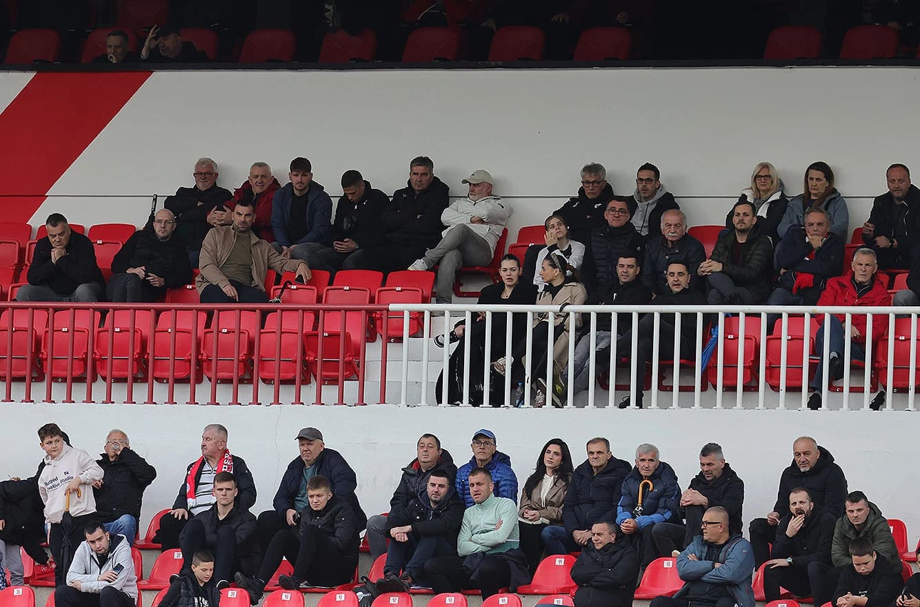 Gledatelji na tribinama