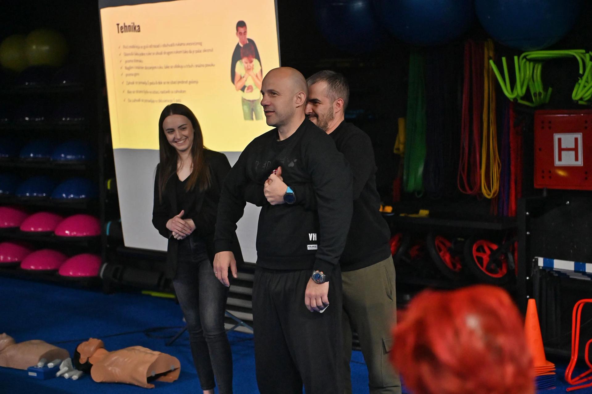 Širokobriježani stekli vrijedna znanja na obuci iz prve pomoći