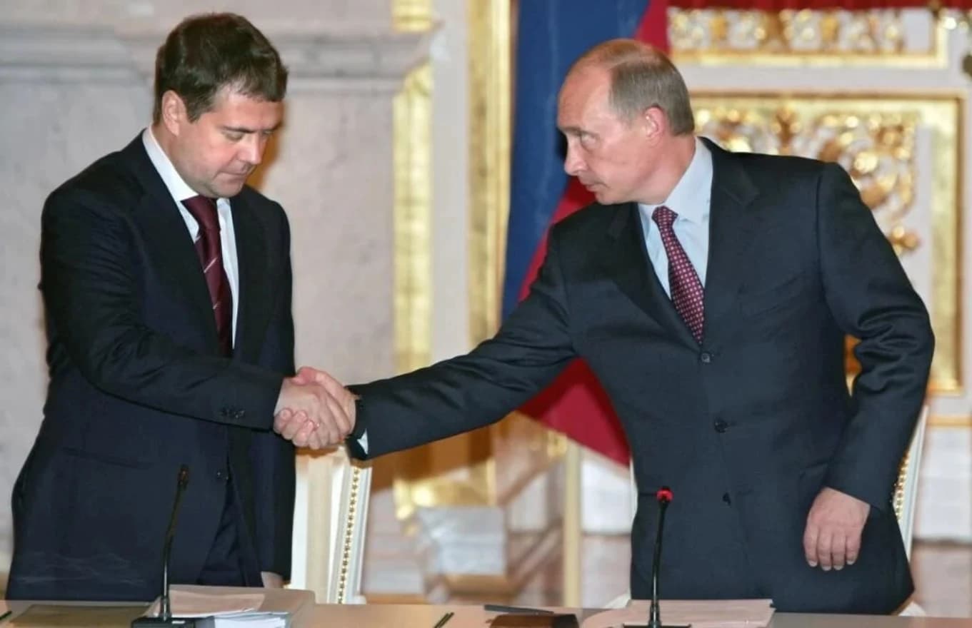 Vladimir Putin i Dmitry Medvedev