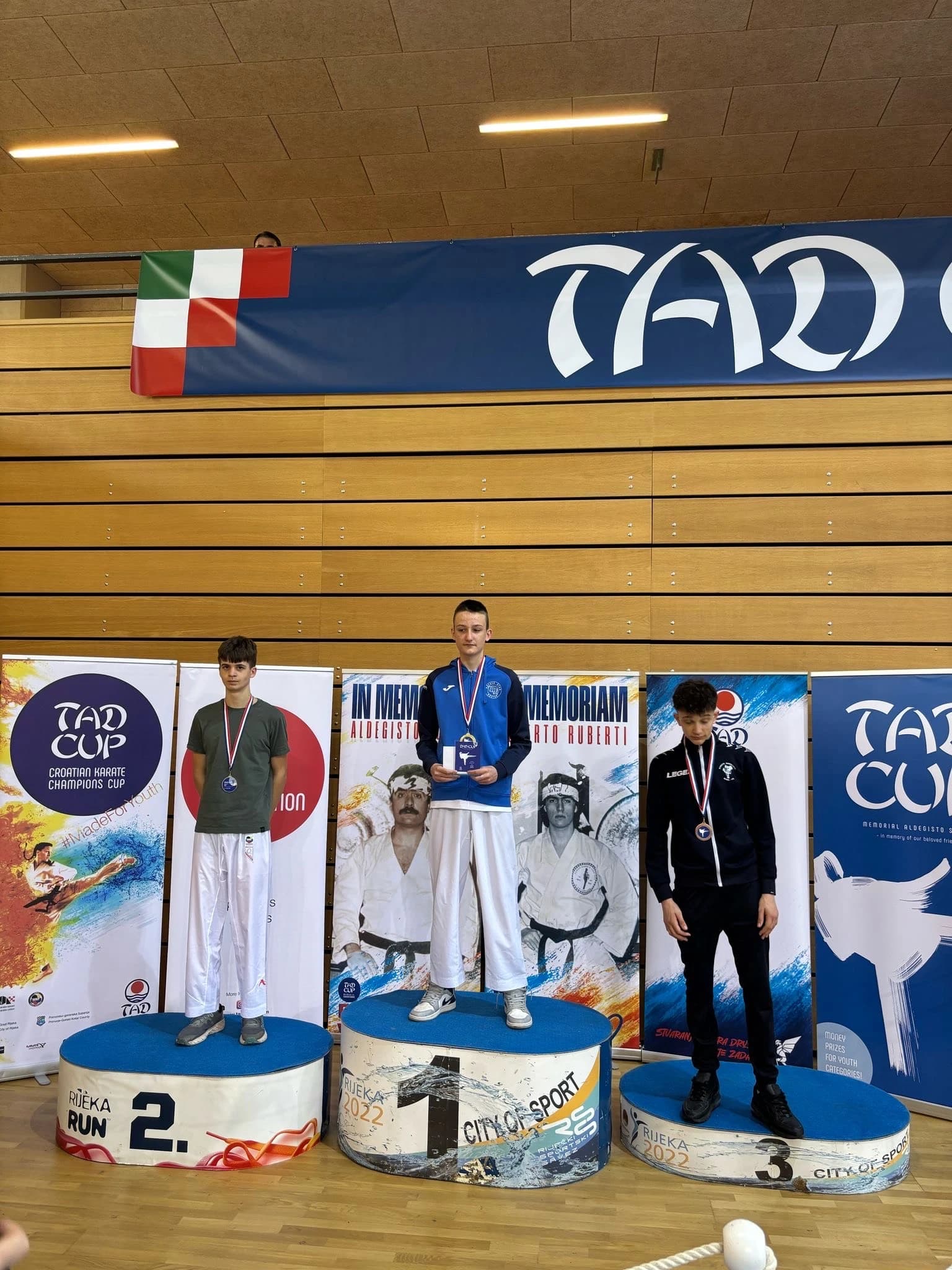 Karate klub "Široki" osvojio 6 medalja na međunarodnom natjecanju u Rijeci