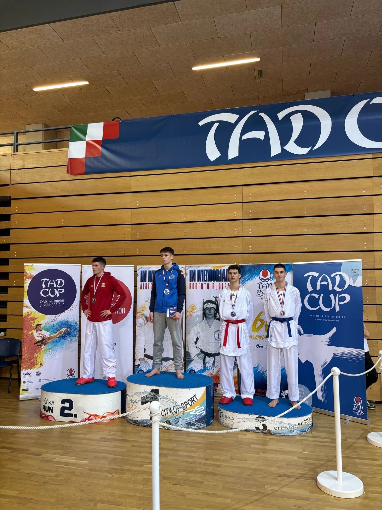 Karate klub "Široki" osvojio 6 medalja na međunarodnom natjecanju u Rijeci