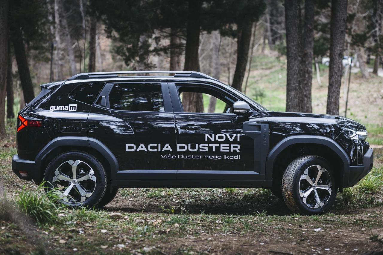 Bljesak je vozio novi Dacia Duster