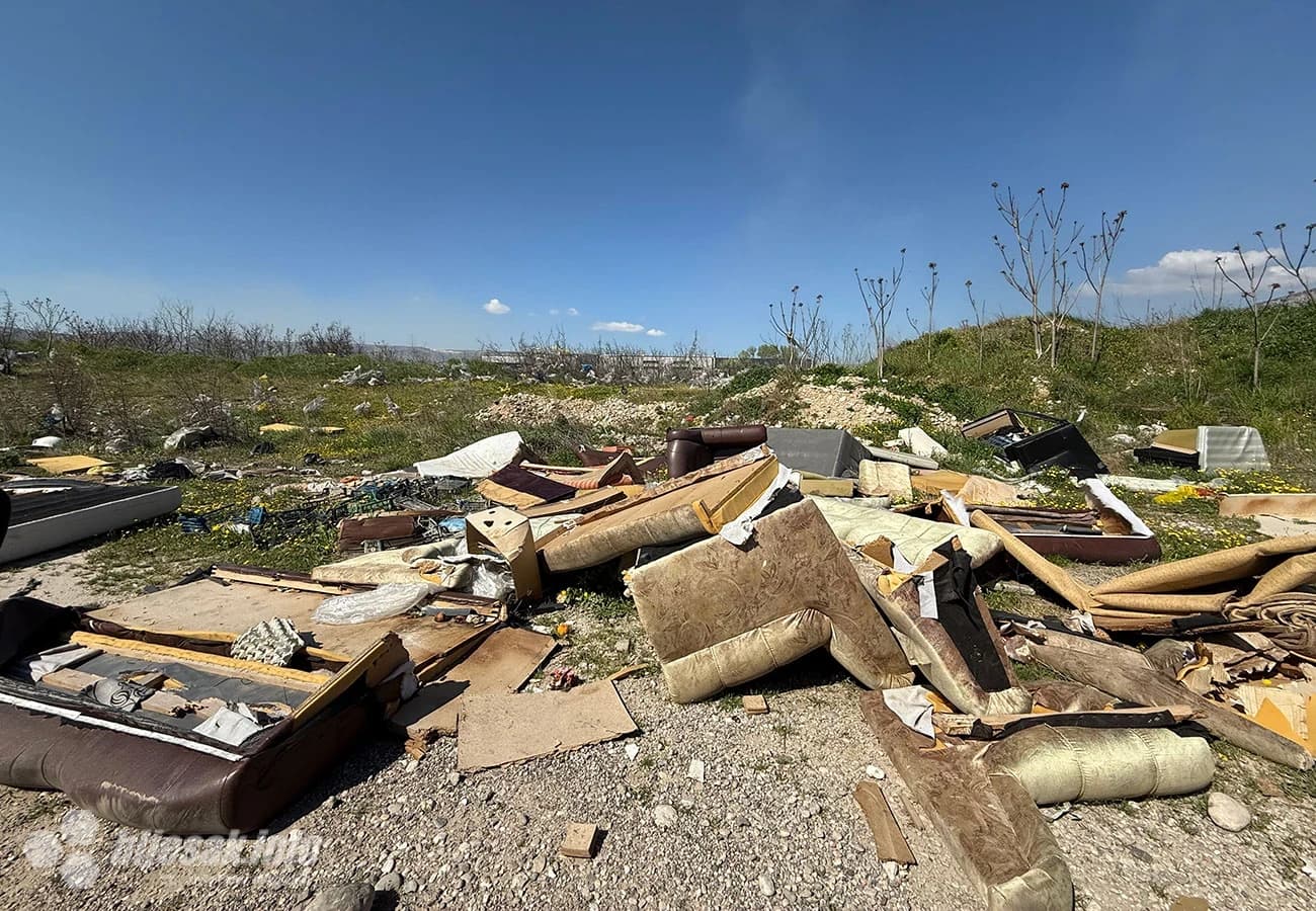 Obale Neretve preplavljene otpadom