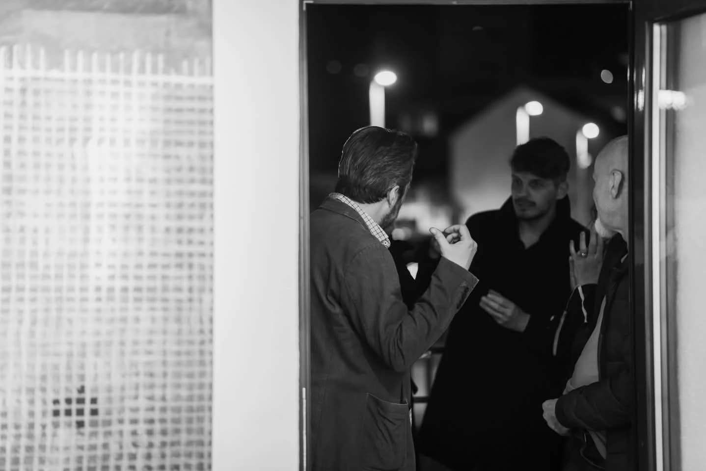 Izložba "Molitve u bjelini" poziva na putovanje u vlastitu nutrinu