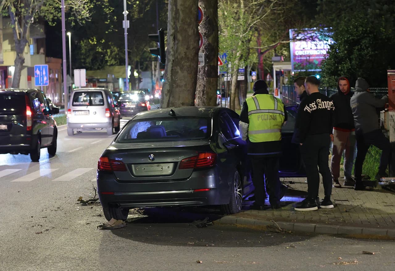 Jedno od vozila koje je sudjelovalo u prometnoj nezgodi