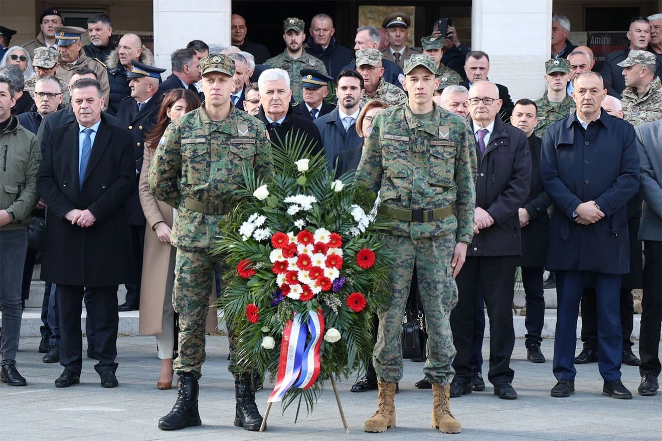 U čast braniteljima: Mostar obilježio obljetnice HVO-a i Oružanih snaga BiH