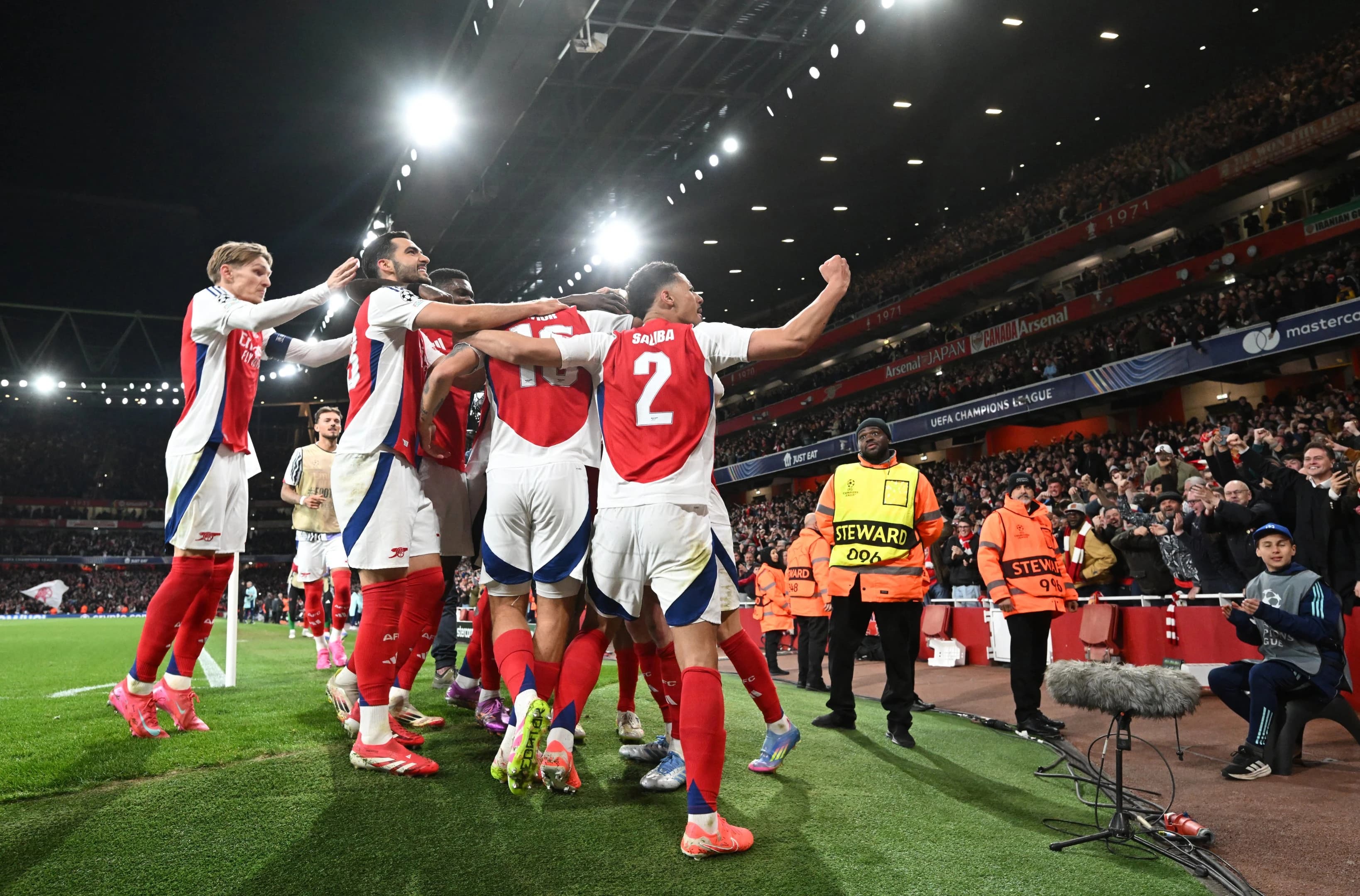 Slavlje igrača Arsenala