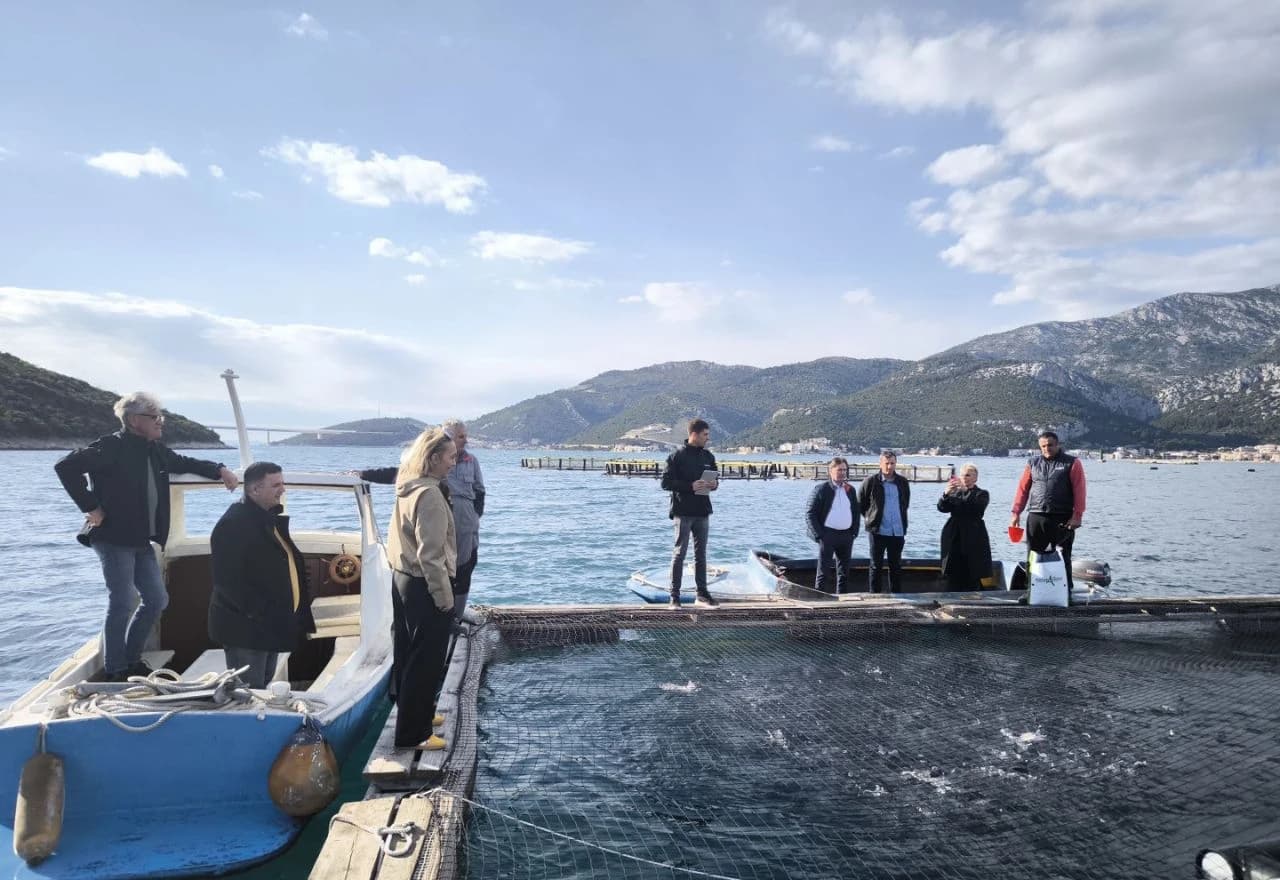 Ministri Pozder i Hrnjic na sastanku u Neumu