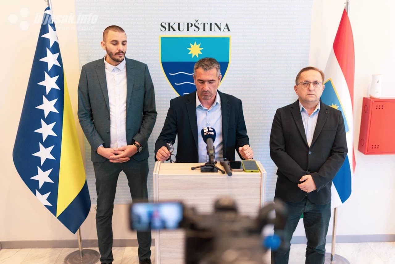 Konferencija za medije o pitanju sigurnosne situacije u gradu Mostaru i HNŽ-u.