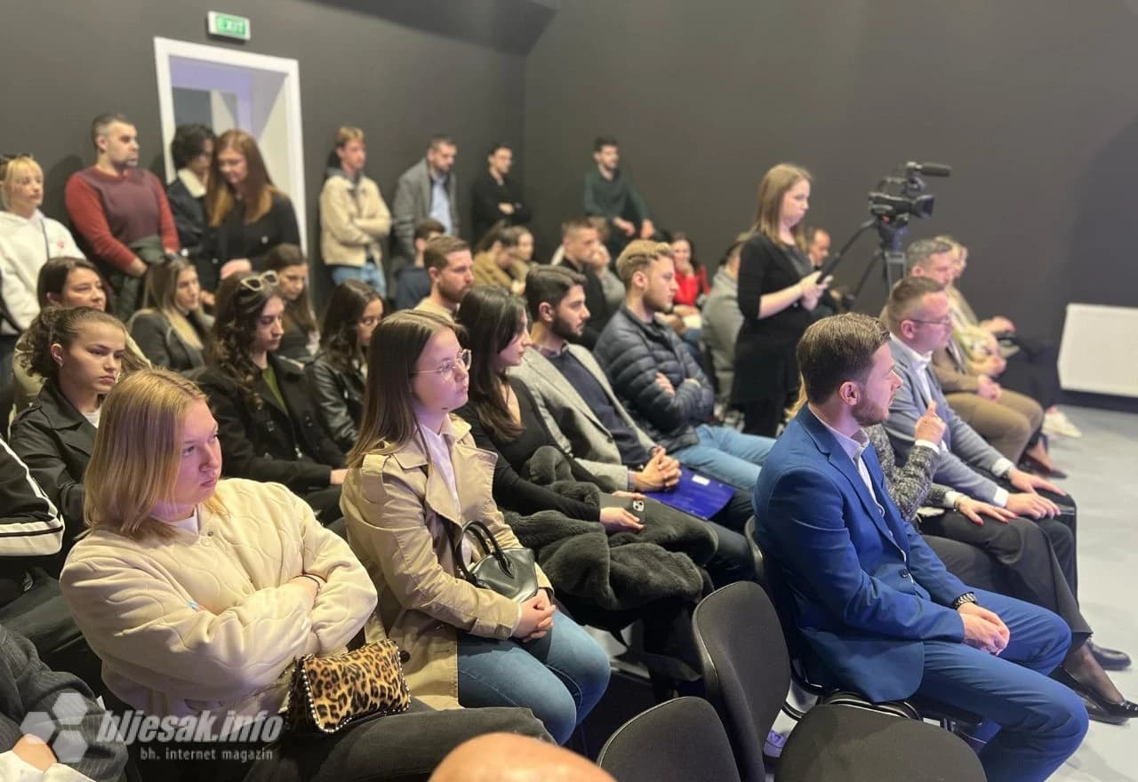 Gostovanje diplomata na Sveučilišnoj televiziji