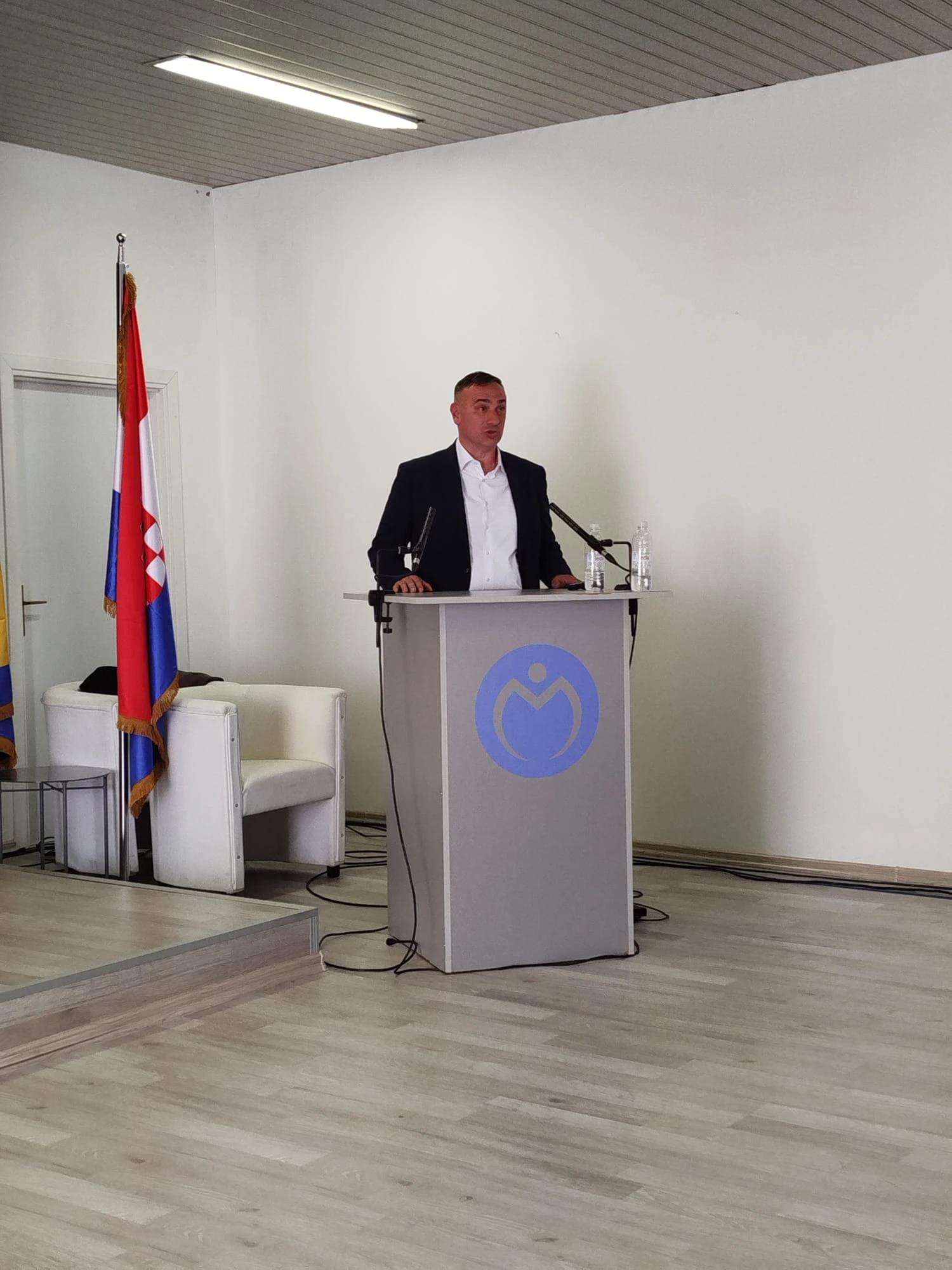 Hrvatska prelazi na digitalne račune, BiH slijedi korak po korak